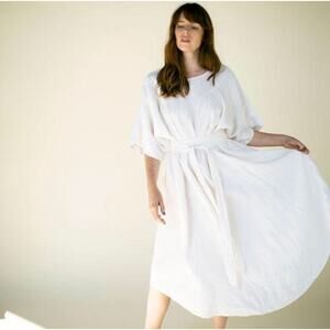Suunday ema linen dress in gardenia M/L